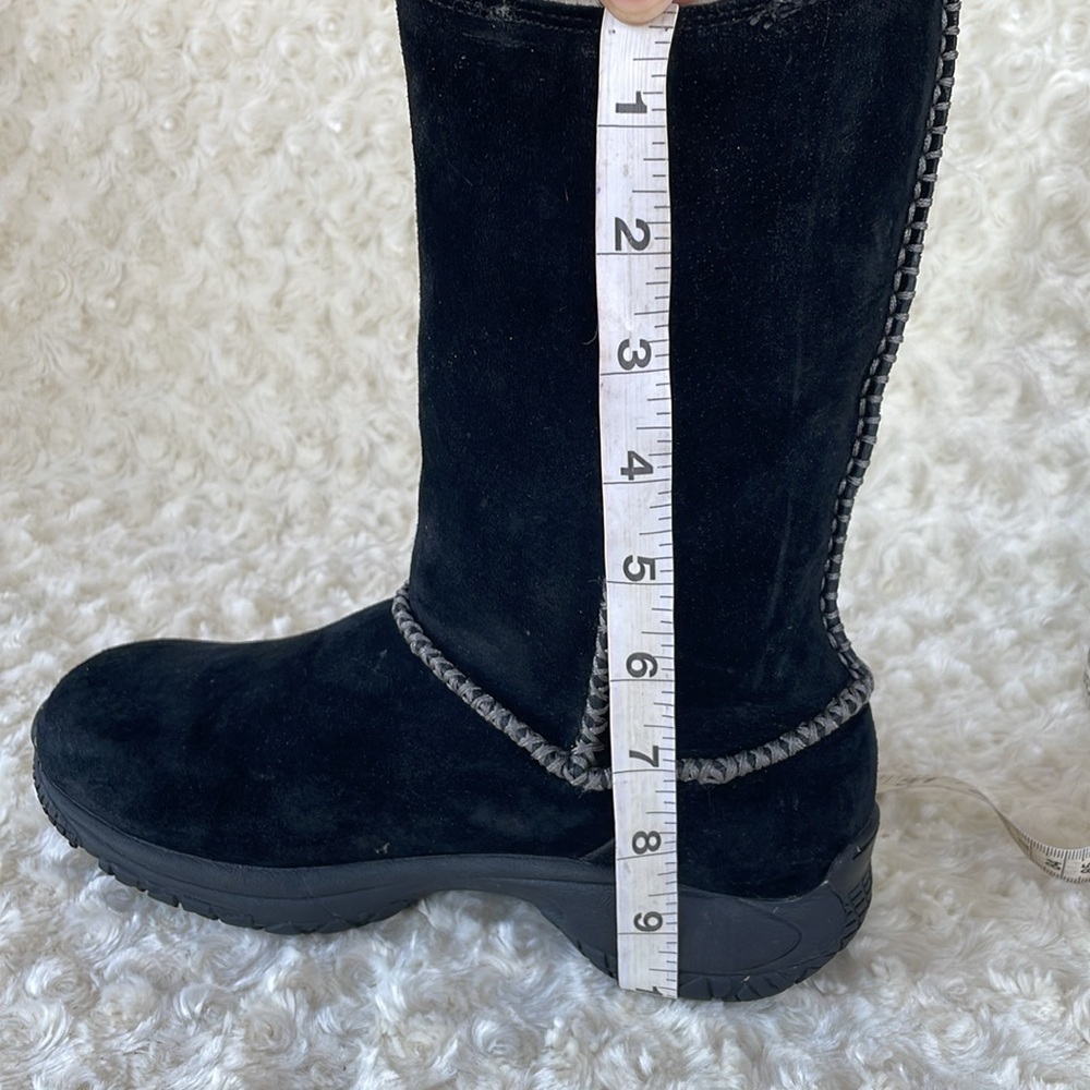 Merrel boots - Picture 10 of 13